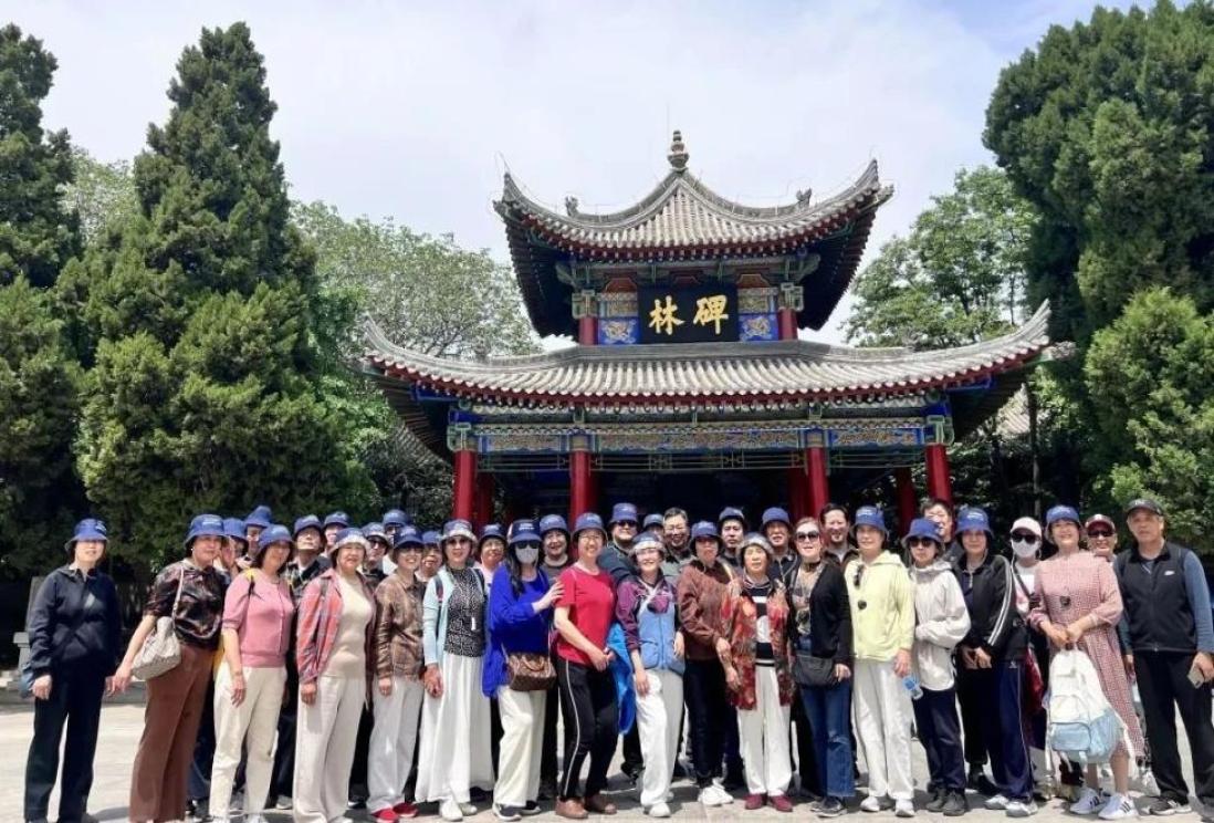 【潍耆研学】书画艺术系开展“翰墨千年·碑林寻踪”西安研学活动